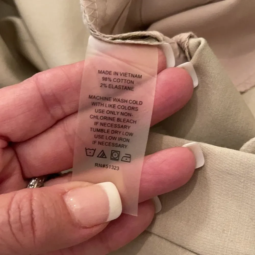 Vince Camuto Sz 10 EUC Flat Front Ankle Pant